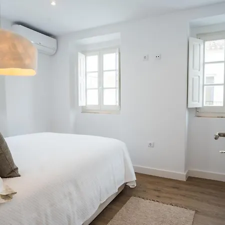 The Bird House Apartman