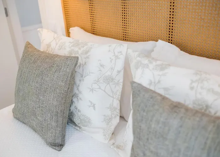 The Bird House Nazare